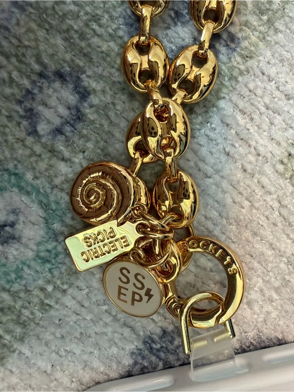 PopSocket & Case with Gold Charm